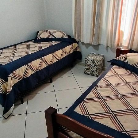 Apartamento - Praia Das Asturias Гуаружа Екстериор снимка